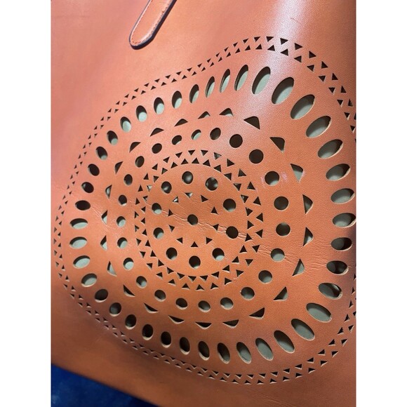 Neiman Marcus Boho Western Orange Tote Bag Laser Cut Medallion Handbag - Picture 2 of 15